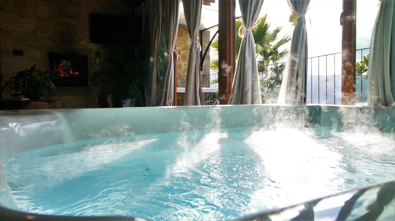 ホテル Casa Favo De Mel - Jacuzzi Privado & Lareira - Piscina アルコス・デ・ヴァルデヴェス エクステリア 写真