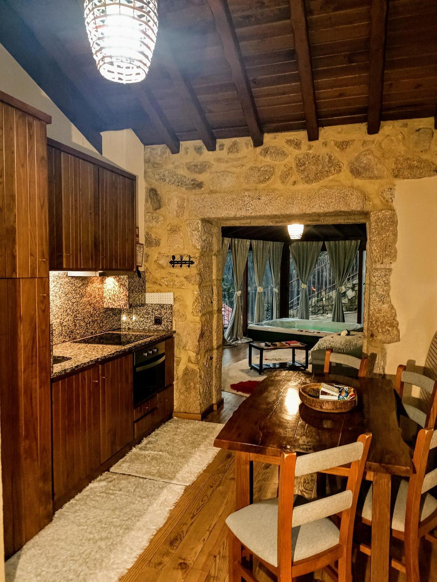 ホテル Casa Favo De Mel - Jacuzzi Privado & Lareira - Piscina アルコス・デ・ヴァルデヴェス エクステリア 写真