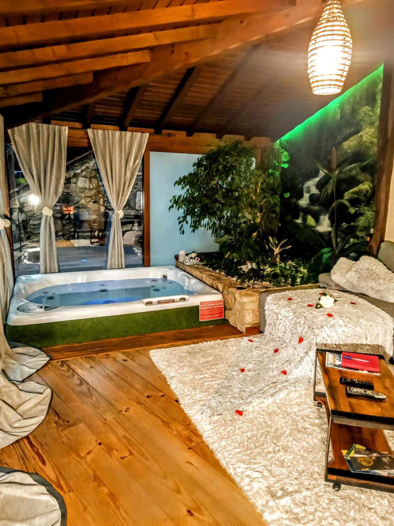 ホテル Casa Favo De Mel - Jacuzzi Privado & Lareira - Piscina アルコス・デ・ヴァルデヴェス エクステリア 写真