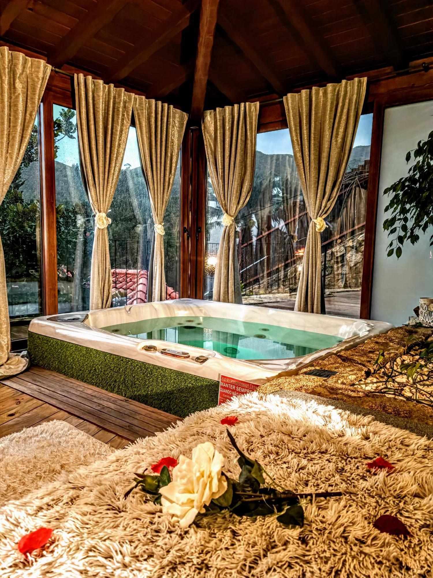 ホテル Casa Favo De Mel - Jacuzzi Privado & Lareira - Piscina アルコス・デ・ヴァルデヴェス エクステリア 写真