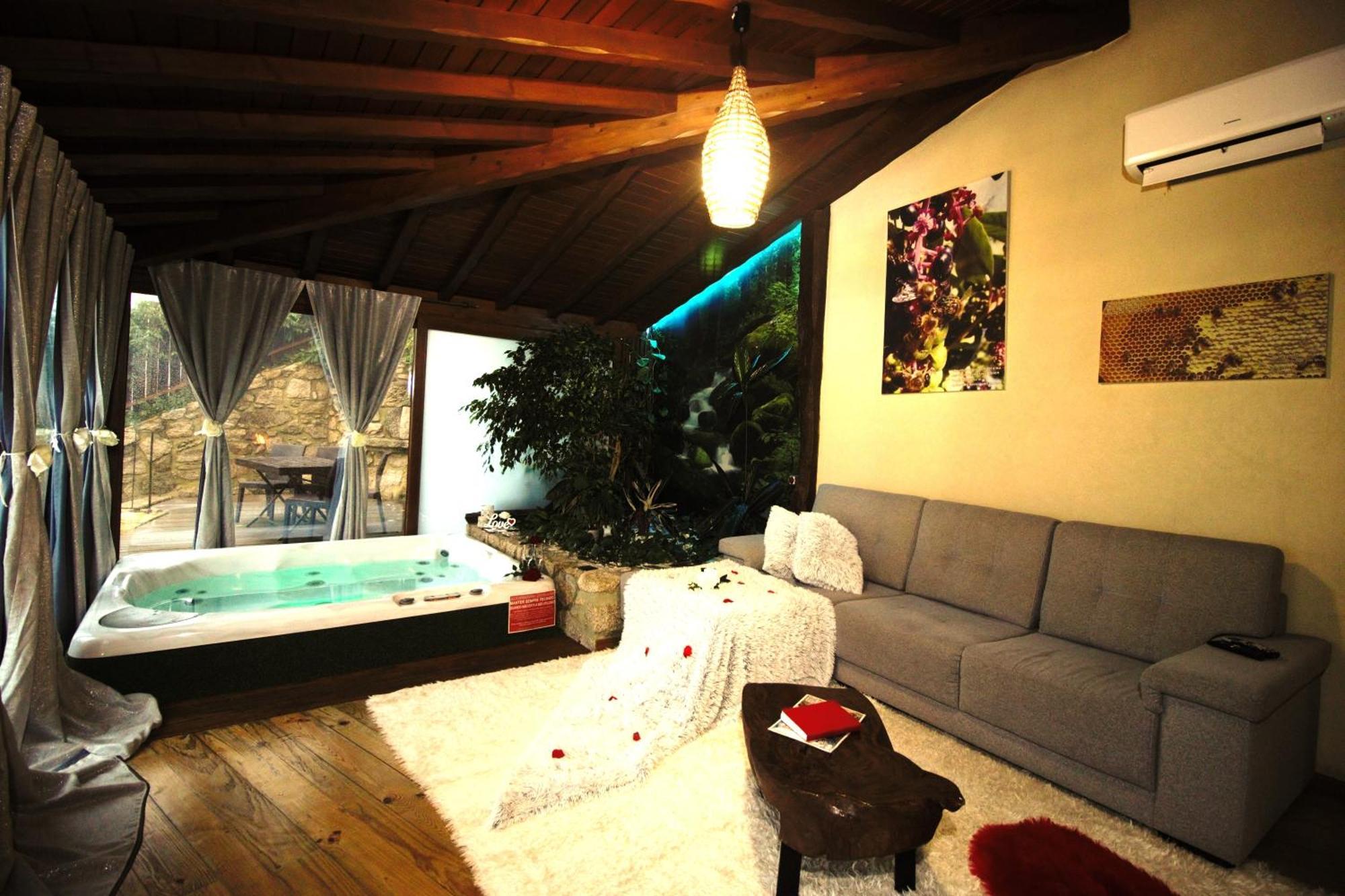 ホテル Casa Favo De Mel - Jacuzzi Privado & Lareira - Piscina アルコス・デ・ヴァルデヴェス エクステリア 写真