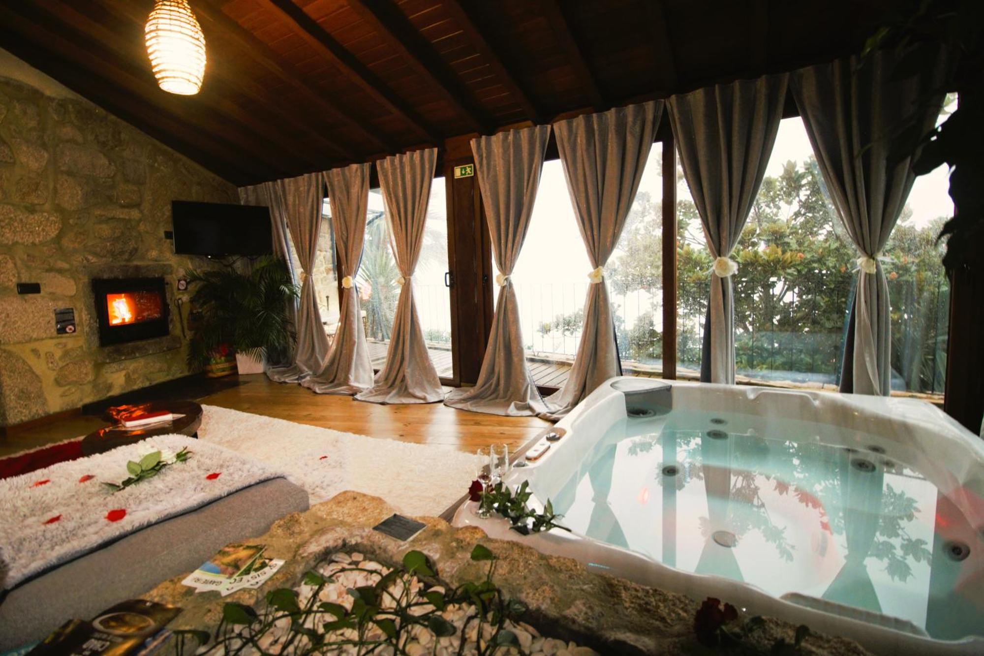 ホテル Casa Favo De Mel - Jacuzzi Privado & Lareira - Piscina アルコス・デ・ヴァルデヴェス エクステリア 写真